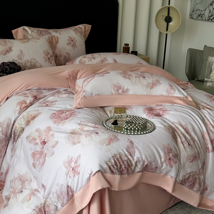 91家纺网 家纺一手货源 找家纺 娇逸家居 2025新款铂金天丝棉磨毛数码印花系列四件套 幽若-粉