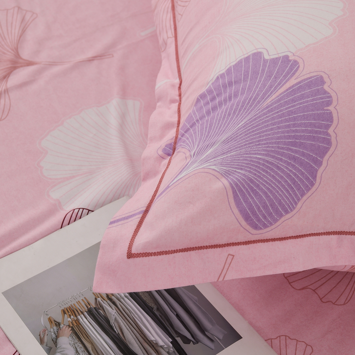 91家纺网 家纺一手货源 找家纺 润淳家居 2025新款百分百全棉磨毛四件套 银杏叶 粉