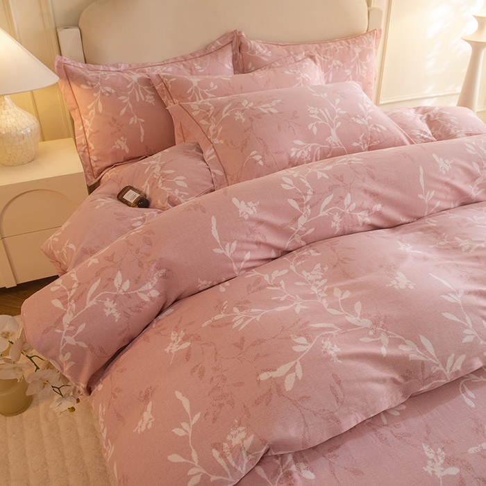 91家纺网 家纺一手货源 找家纺 磨毛世家家纺 2025新款生态四件套 春和景明-粉