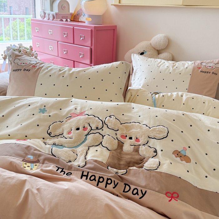 91家纺网 家纺一手货源 找家纺 柚子YOUTH 2025新款全棉纯棉工艺款13070贴布绣四件套 毛绒小狗