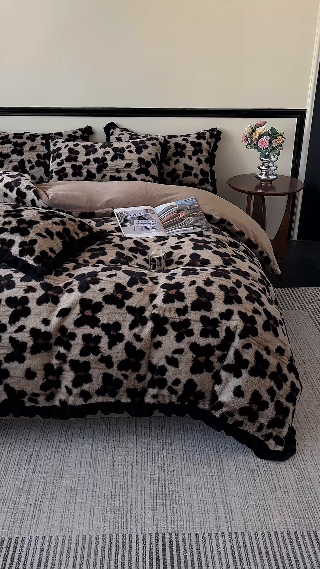 91家纺网 家纺一手货源 找家纺 金艾草 2025新款兔毛法式床单款四件套 蝴蝶