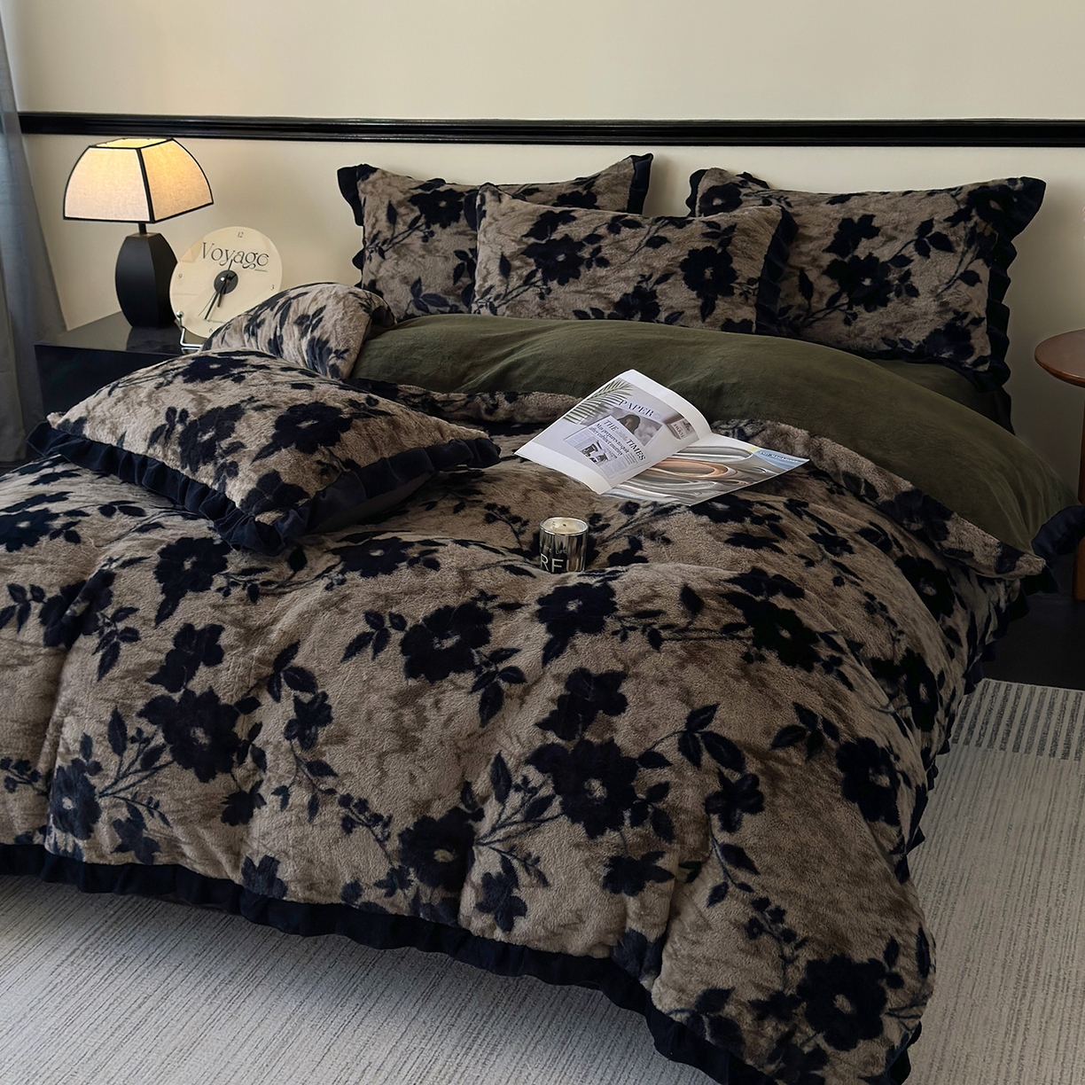 金艾草 2025新款兔毛法式床单款四件套 简爱