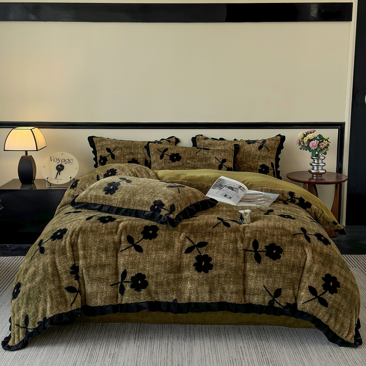 91家纺网 家纺一手货源 找家纺 金艾草 2025新款兔毛法式床单款四件套 繁花咖