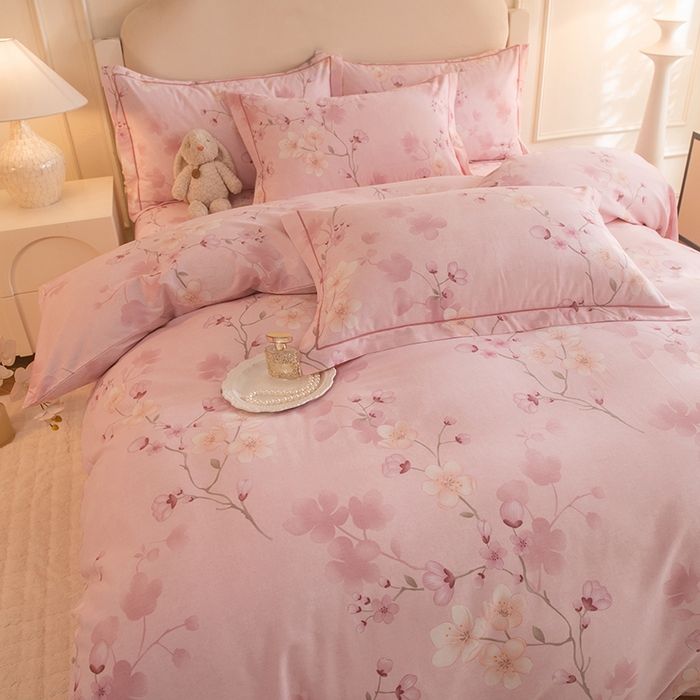 91家纺网 家纺一手货源 找家纺 磨毛世家家纺 2025新款生态四件套 云雨轩-粉