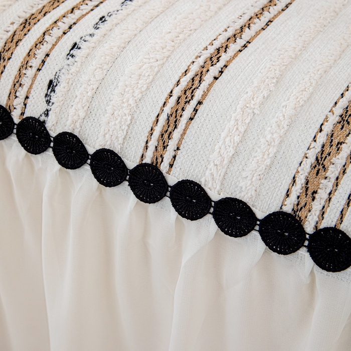 91家纺网 家纺一手货源 找家纺 沐沐家纺 2026新款织织暮圆点沙发巾-场景一 浅咖