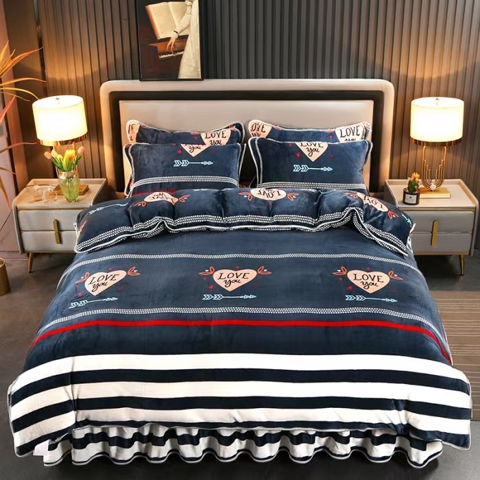 91家纺网 家纺一手货源 找家纺 （总）绒品壹家 2025新款电商直播爆款高克重7斤牛奶绒金貂绒印花床裙款三件套四件套