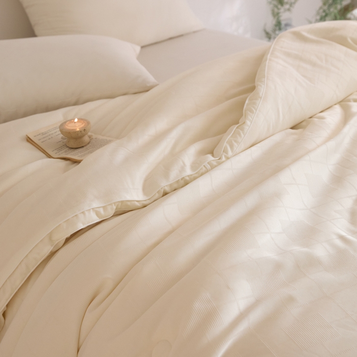 91家纺网 家纺一手货源 找家纺 （总）纪梵茜 2025新款李官奇正品授权优棉提花大豆被加厚冬被大豆春秋被子被芯