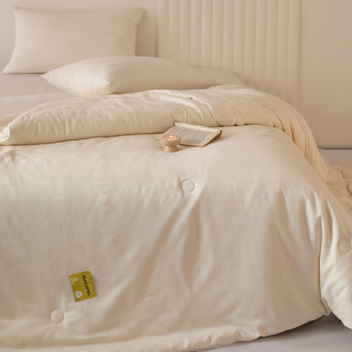 91家纺网 家纺一手货源 找家纺 （总）纪梵茜 2025新款李官奇正品授权优棉提花大豆被二合一拉链子母被芯四季被子