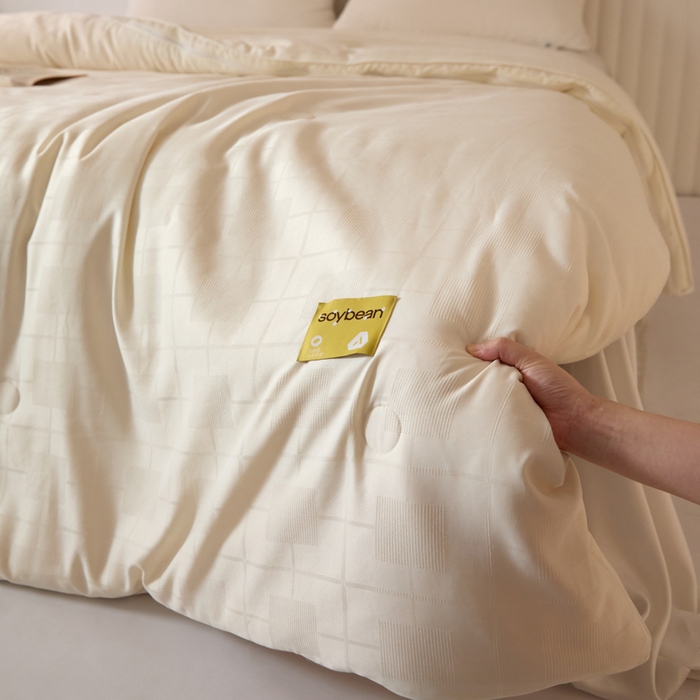 91家纺网 家纺一手货源 找家纺 （总）纪梵茜 2025新款李官奇正品授权优棉提花大豆被二合一拉链子母被芯四季被子