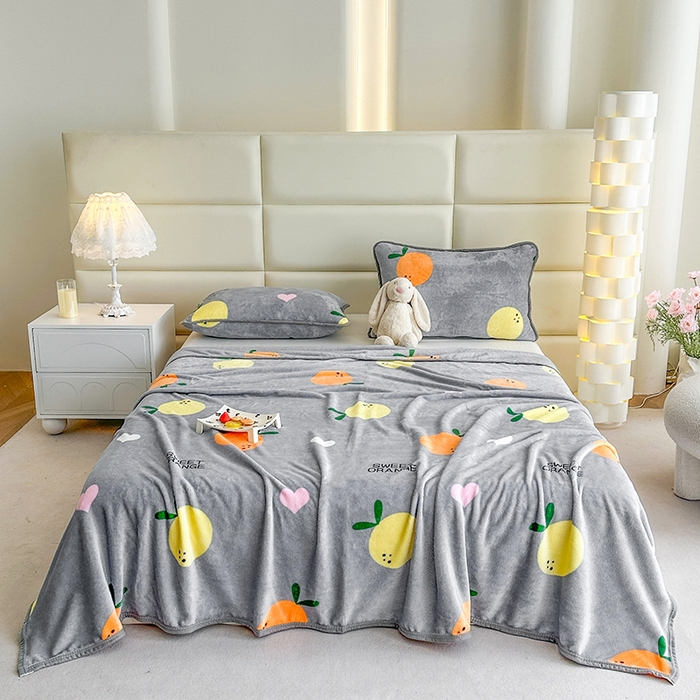 91家纺网 家纺一手货源 找家纺 （总）欧喜璐 2025新款卡通印花加厚牛奶绒多功能毛毯