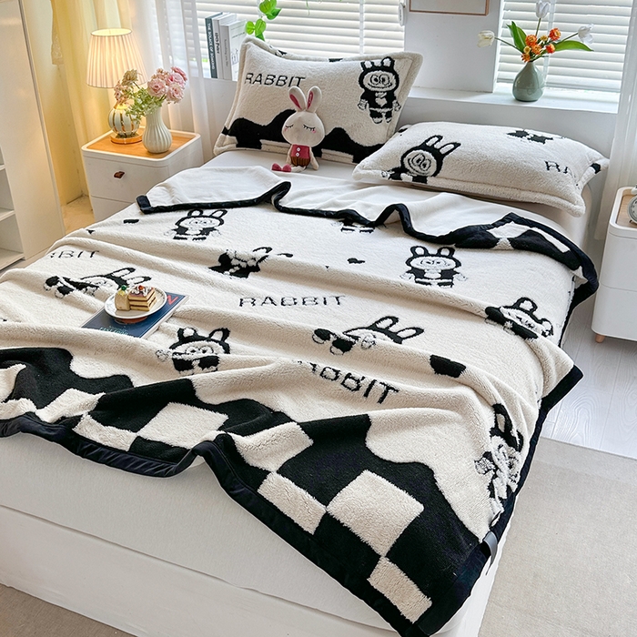 91家纺网 家纺一手货源 找家纺 （总）宜派家纺 2025新款黑白阳离子复合多功能毛毯冬季盖毯被子牛奶绒羊羔绒