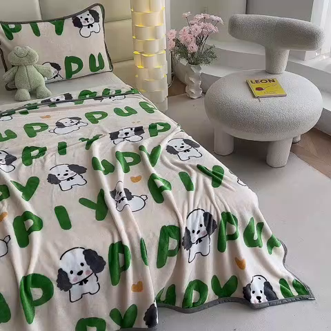 91家纺网 家纺一手货源 找家纺 （总）欧喜璐 2025新款卡通印花加厚牛奶绒多功能毛毯