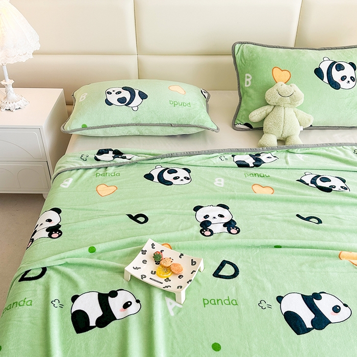 91家纺网 家纺一手货源 找家纺 欧喜璐 2025新款卡通印花加厚牛奶绒多功能毛毯 国宝