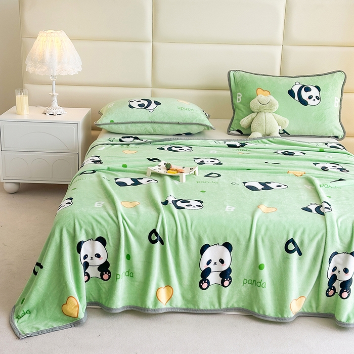 91家纺网 家纺一手货源 找家纺 欧喜璐 2025新款卡通印花加厚牛奶绒多功能毛毯 国宝