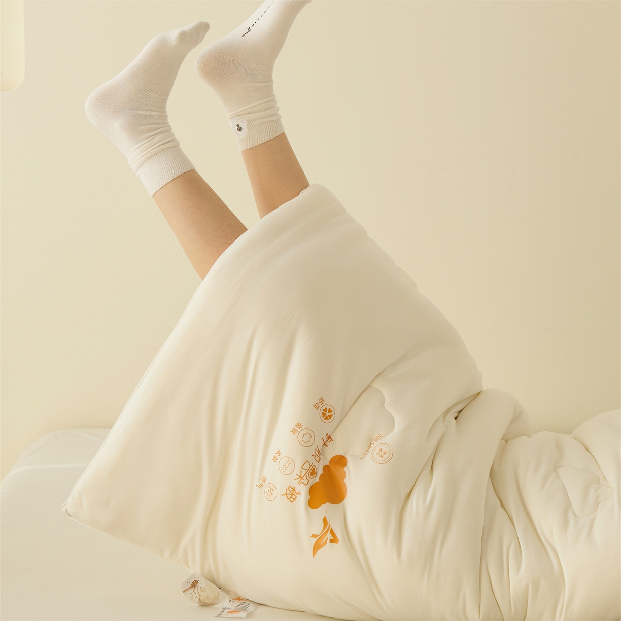 91家纺网 家纺一手货源 找家纺 恒畅 2025新款A类针织棉大豆被系列 冬被-奶昔白