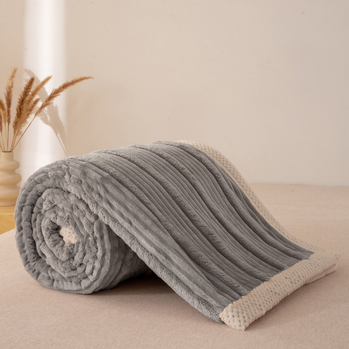 91家纺网 家纺一手货源 找家纺 （总）宜派家纺 2025新款A类兔毛绒子母条毛毯双面云朵绒毛毯宿舍牛奶绒小被毯轻奢时尚加厚保暖盖毯休闲绒毯毯子