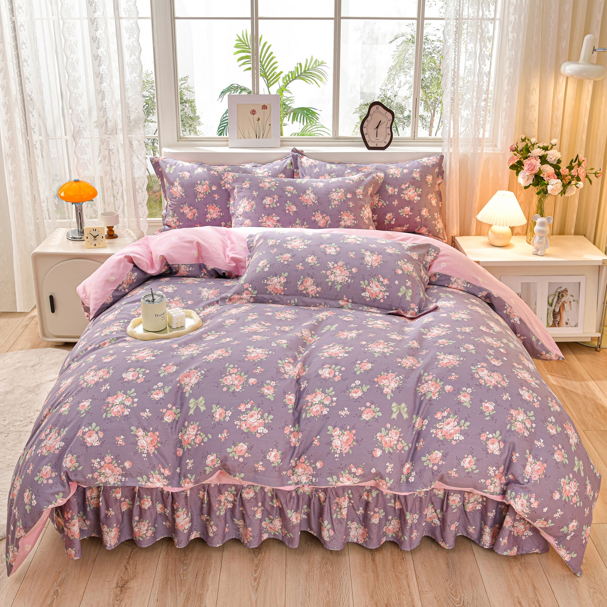 91家纺网 家纺一手货源 找家纺 绘萱家居 2025新款100%全棉床裙款斜纹印花四件套 紫霞仙子