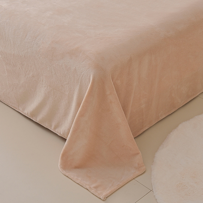 91家纺网 家纺一手货源 找家纺 云恋家纺 加厚牛奶绒四件套简约双面加绒被套罩床单双人家用冬季法兰绒--简约款 简约-灰拼金