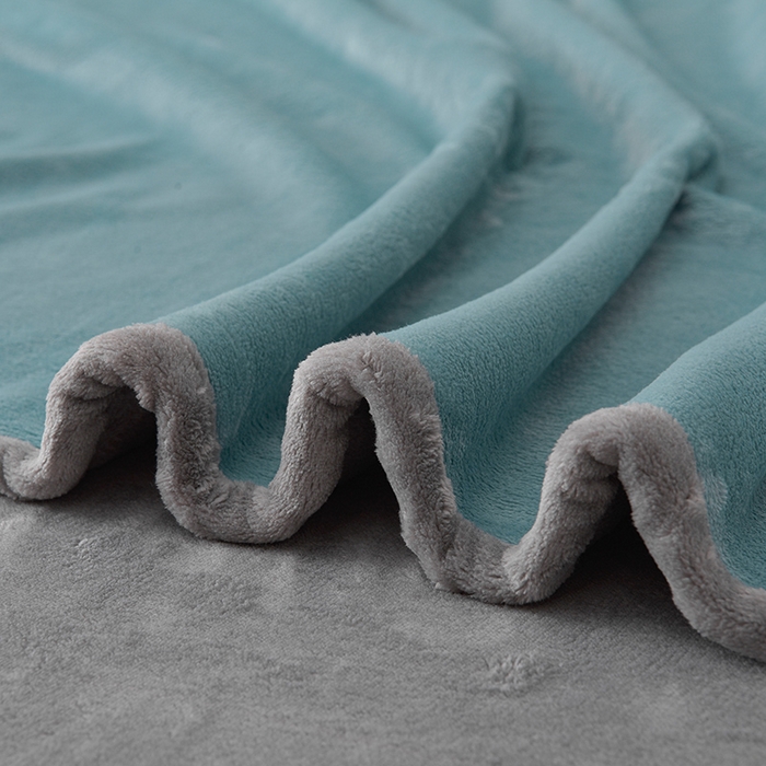 91家纺网 家纺一手货源 找家纺 云恋家纺 加厚牛奶绒四件套简约双面加绒被套罩床单双人家用冬季法兰绒--简约款 简约-蓝拼灰