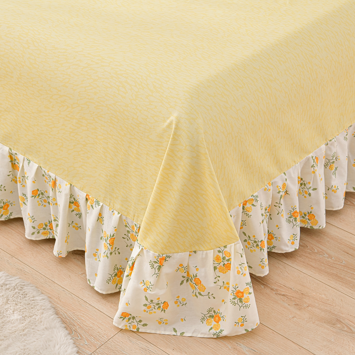 91家纺网 家纺一手货源 找家纺 绘萱家居 2025新款100%全棉床裙款斜纹印花四件套 初春