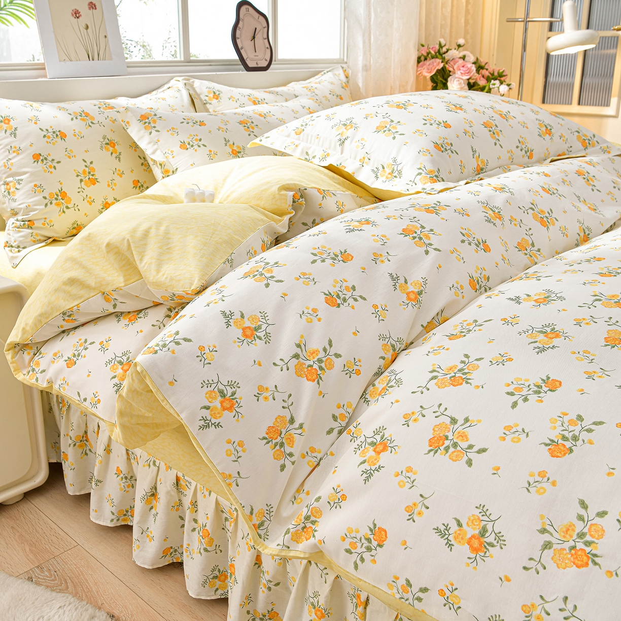 91家纺网 家纺一手货源 找家纺 绘萱家居 2025新款100%全棉床裙款斜纹印花四件套 初春