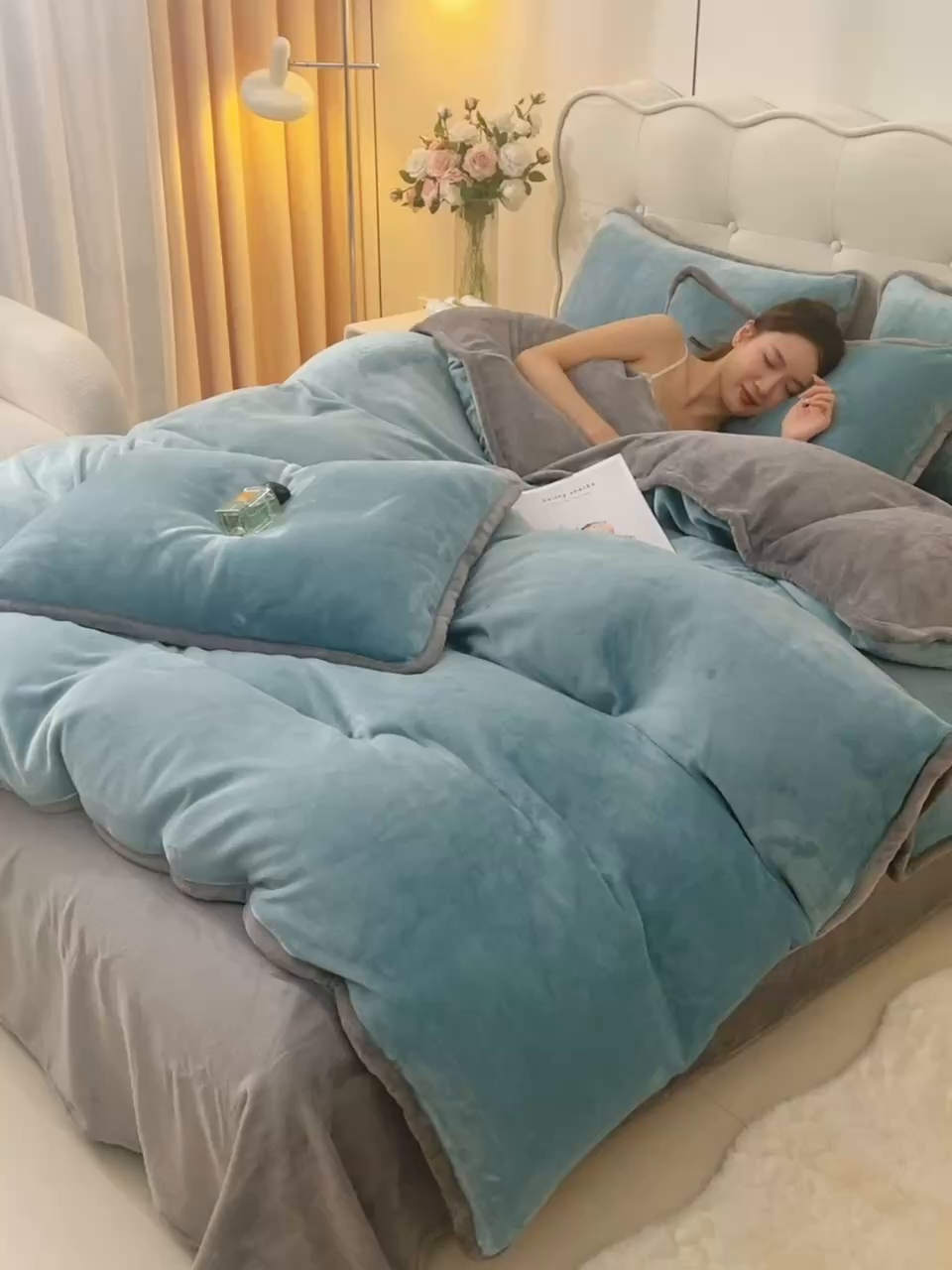 91家纺网 家纺一手货源 找家纺 云恋家纺 加厚牛奶绒四件套简约双面加绒被套罩床单双人家用冬季法兰绒--简约款 简约-蓝拼灰