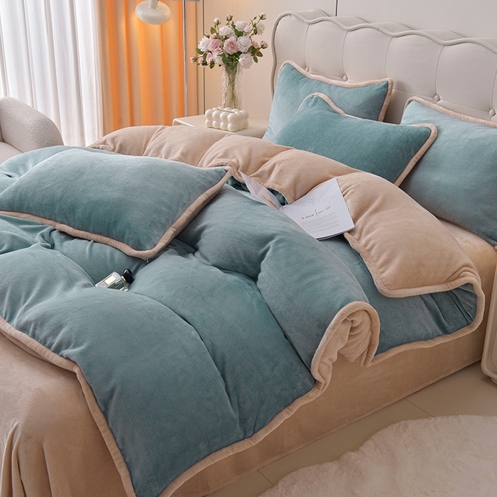 91家纺网 家纺一手货源 找家纺 云恋家纺 加厚牛奶绒四件套简约双面加绒被套罩床单双人家用冬季法兰绒--简约款 简约-蓝拼金