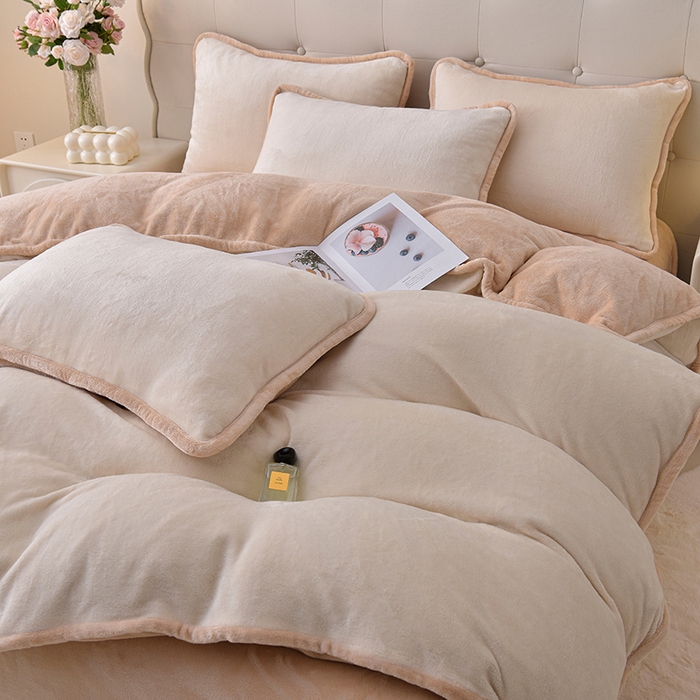 91家纺网 家纺一手货源 找家纺 云恋家纺 加厚牛奶绒四件套简约双面加绒被套罩床单双人家用冬季法兰绒--简约款 简约-米拼金