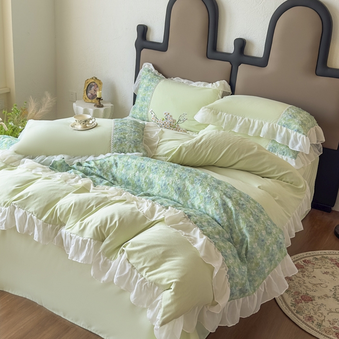 91家纺网 家纺一手货源 找家纺 鼎丰家纺 2025新款法式高定雪纺花边四件套（提供买家秀） 绿野雏语-浅绿