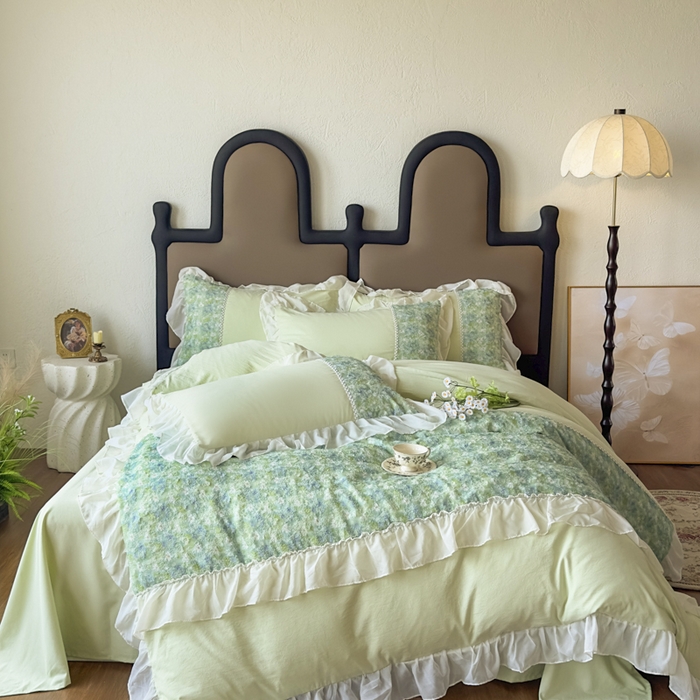 91家纺网 家纺一手货源 找家纺 鼎丰家纺 2025新款法式高定雪纺花边四件套（提供买家秀） 绿野雏语-浅绿