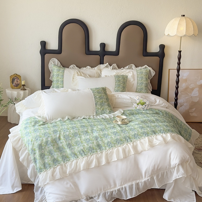 91家纺网 家纺一手货源 找家纺 鼎丰家纺 2025新款法式高定雪纺花边四件套（提供买家秀） 绿野雏语-奶白