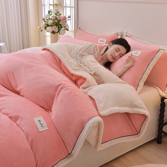 91家纺网 家纺一手货源 找家纺 云恋家纺 纯色双面绒牛奶绒床上用品四件套加厚绒法兰绒床笠被套罩床单双人 青春-粉拼米