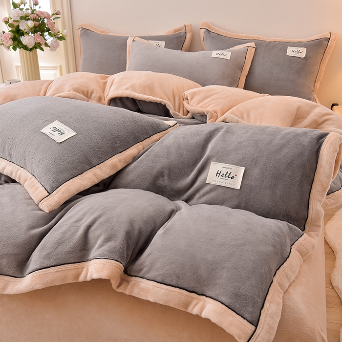 91家纺网 家纺一手货源 找家纺 云恋家纺 纯色双面绒牛奶绒床上用品四件套加厚绒法兰绒床笠被套罩床单双人 青春-灰拼金
