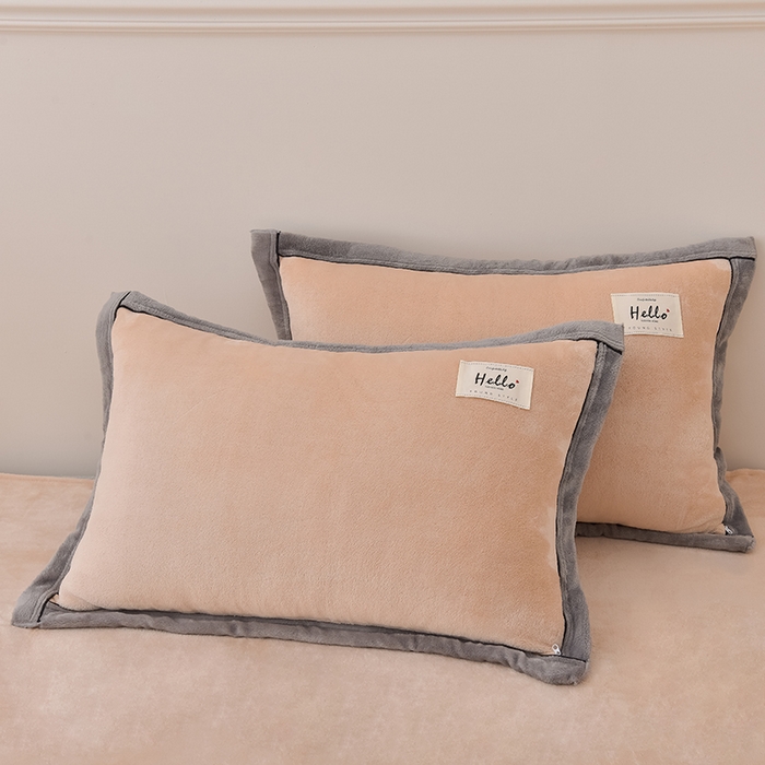 91家纺网 家纺一手货源 找家纺 云恋家纺 纯色双面绒牛奶绒床上用品四件套加厚绒法兰绒床笠被套罩床单双人 青春-金色