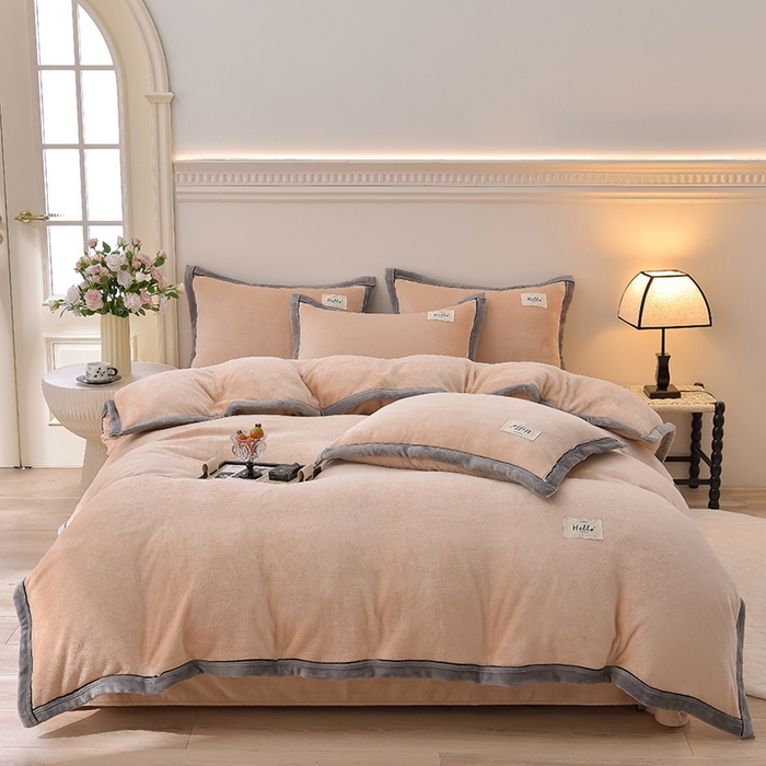 91家纺网 家纺一手货源 找家纺 云恋家纺 纯色双面绒牛奶绒床上用品四件套加厚绒法兰绒床笠被套罩床单双人 青春-金色