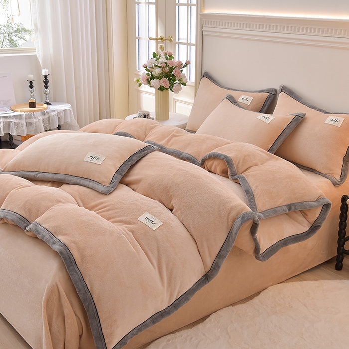 91家纺网 家纺一手货源 找家纺 云恋家纺 纯色双面绒牛奶绒床上用品四件套加厚绒法兰绒床笠被套罩床单双人 青春-金色