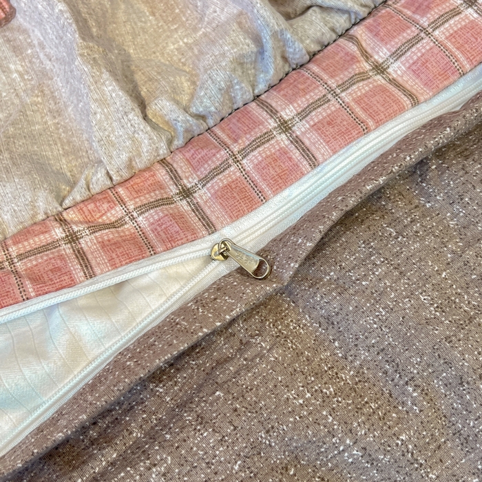 91家纺网 家纺一手货源 找家纺 玉海棠家纺 2025新款法式花边棉麻四件套 红格玫瑰