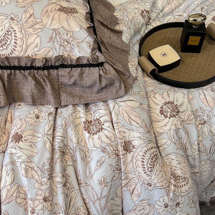 91家纺网 家纺一手货源 找家纺 玉海棠家纺 2025新款法式花边棉麻四件套 花开满园