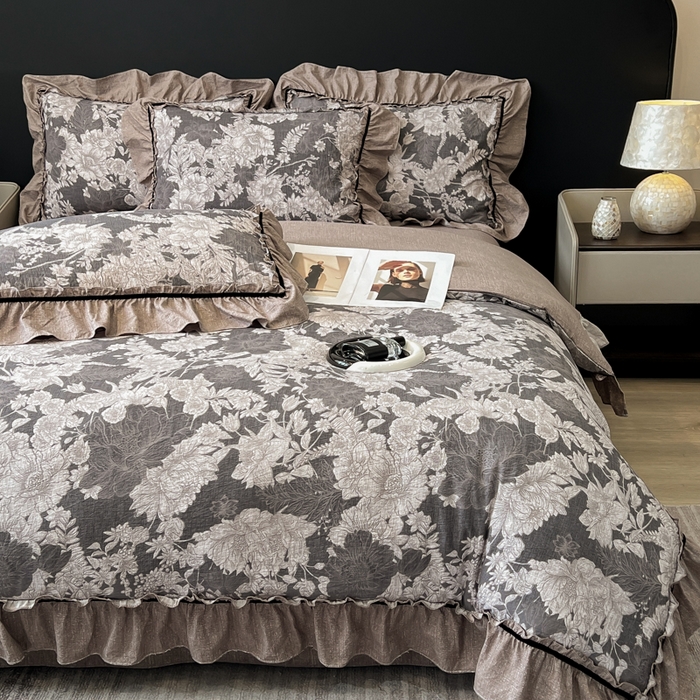 91家纺网 家纺一手货源 找家纺 玉海棠家纺 2025新款法式花边棉麻四件套 鎏金旧梦