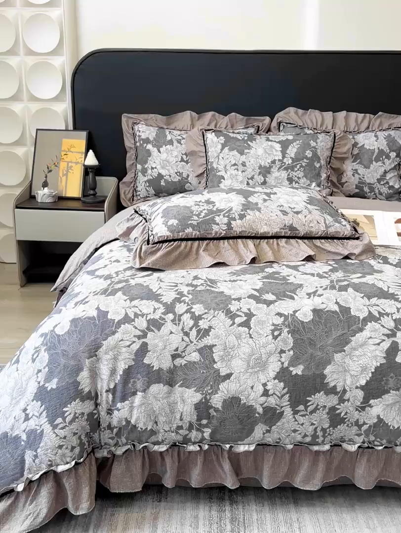 91家纺网 家纺一手货源 找家纺 玉海棠家纺 2025新款法式花边棉麻四件套 鎏金旧梦