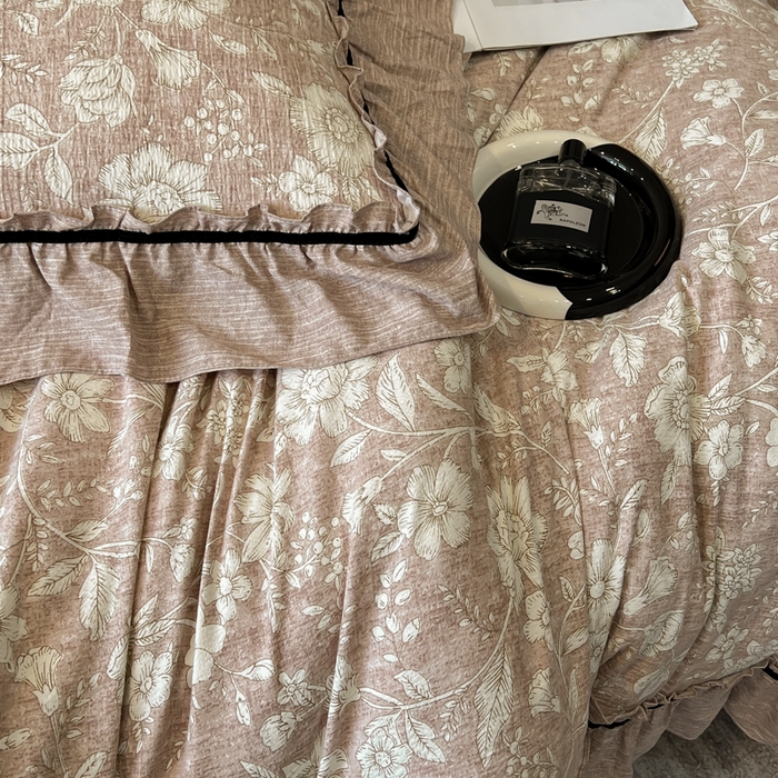 91家纺网 家纺一手货源 找家纺 玉海棠家纺 2025新款法式花边棉麻四件套 莫问