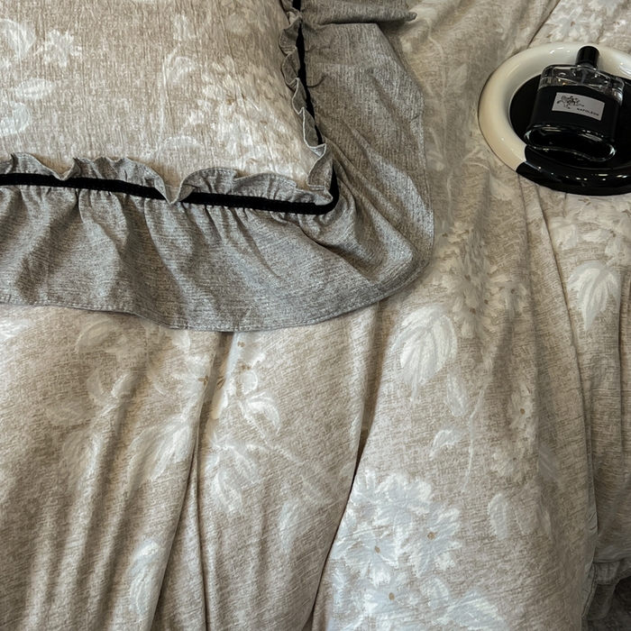 91家纺网 家纺一手货源 找家纺 玉海棠家纺 2025新款法式花边棉麻四件套 森与集