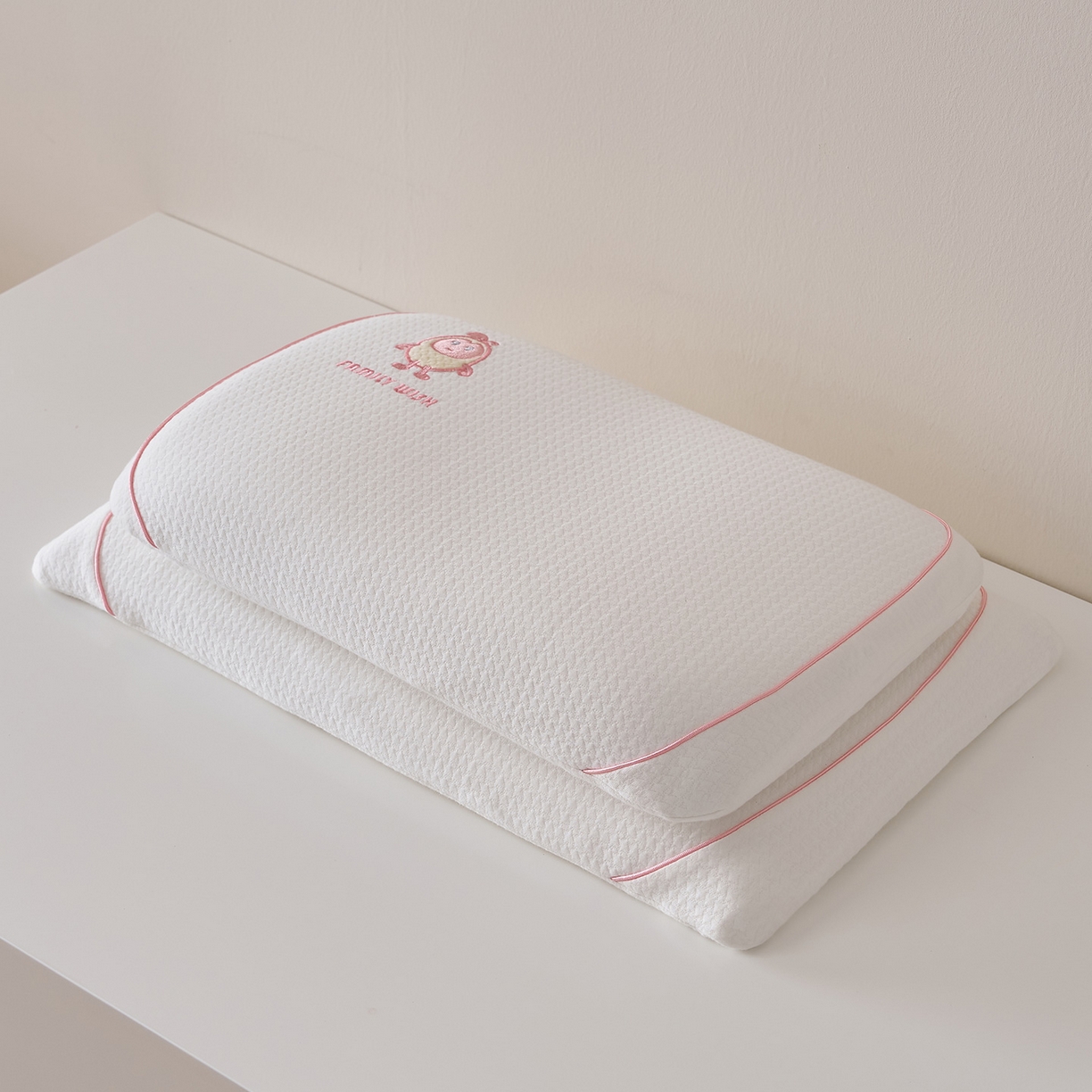 91家纺网 家纺一手货源 找家纺 （总）鼎盛乳胶 2025新款蛋仔面包生物基枕头枕芯