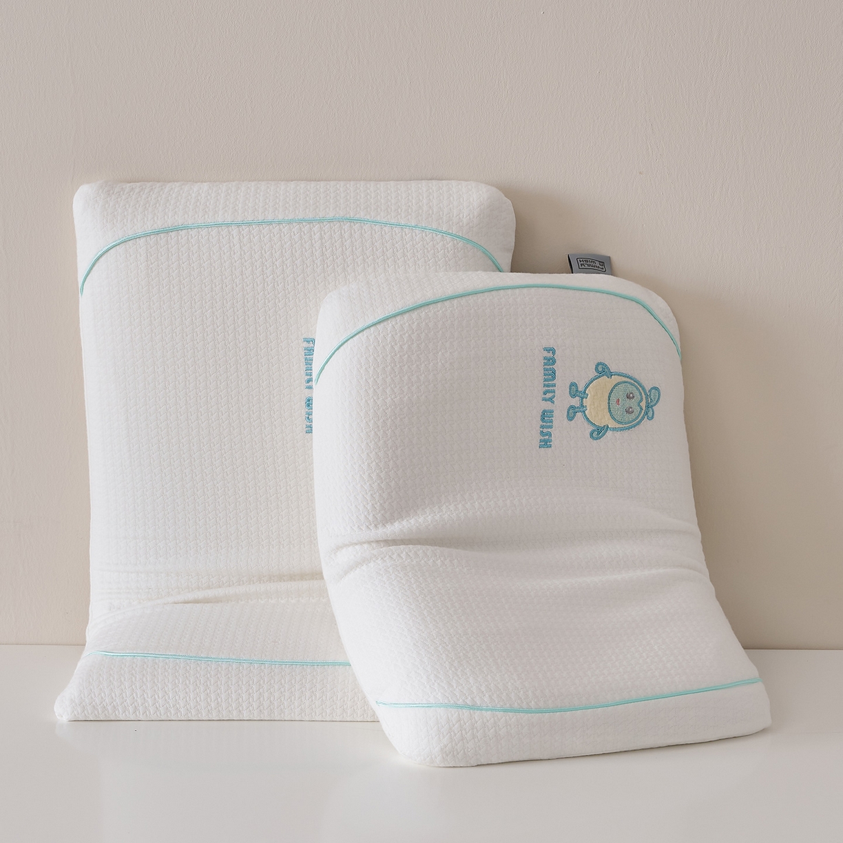 91家纺网 家纺一手货源 找家纺 鼎盛乳胶 2025新款蛋仔面包生物基枕头枕芯 蓝