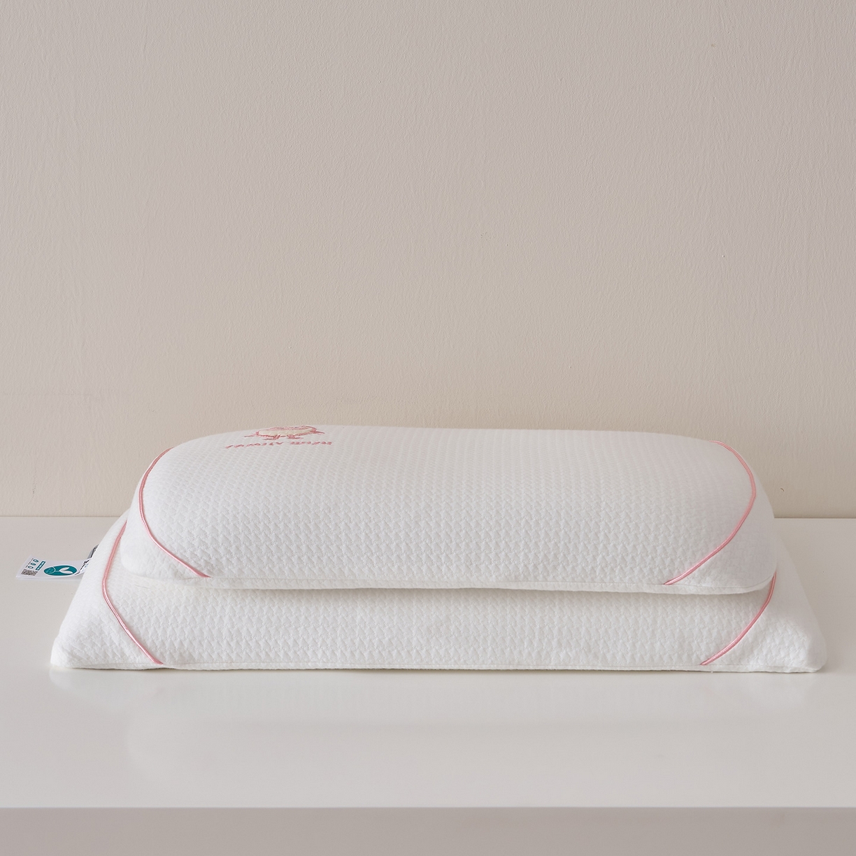 91家纺网 家纺一手货源 找家纺 鼎盛乳胶 2025新款蛋仔面包生物基枕头枕芯 粉