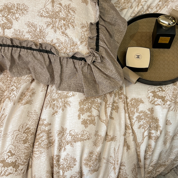 91家纺网 家纺一手货源 找家纺 玉海棠家纺 2025新款法式花边棉麻四件套 森韵