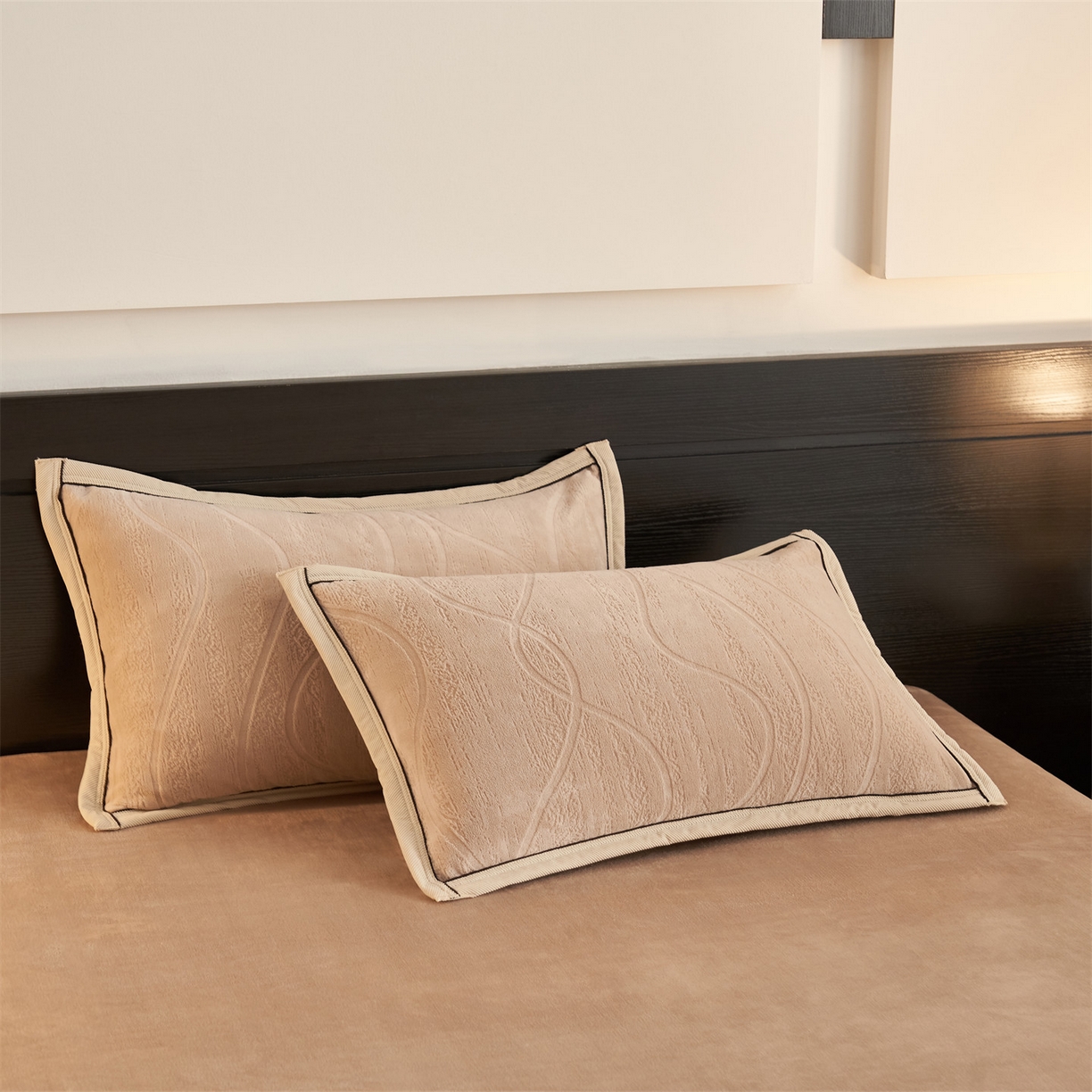 91家纺网 家纺一手货源 找家纺 （总）恒爱家纺 2025新款牛奶绒纯色烂花四件套