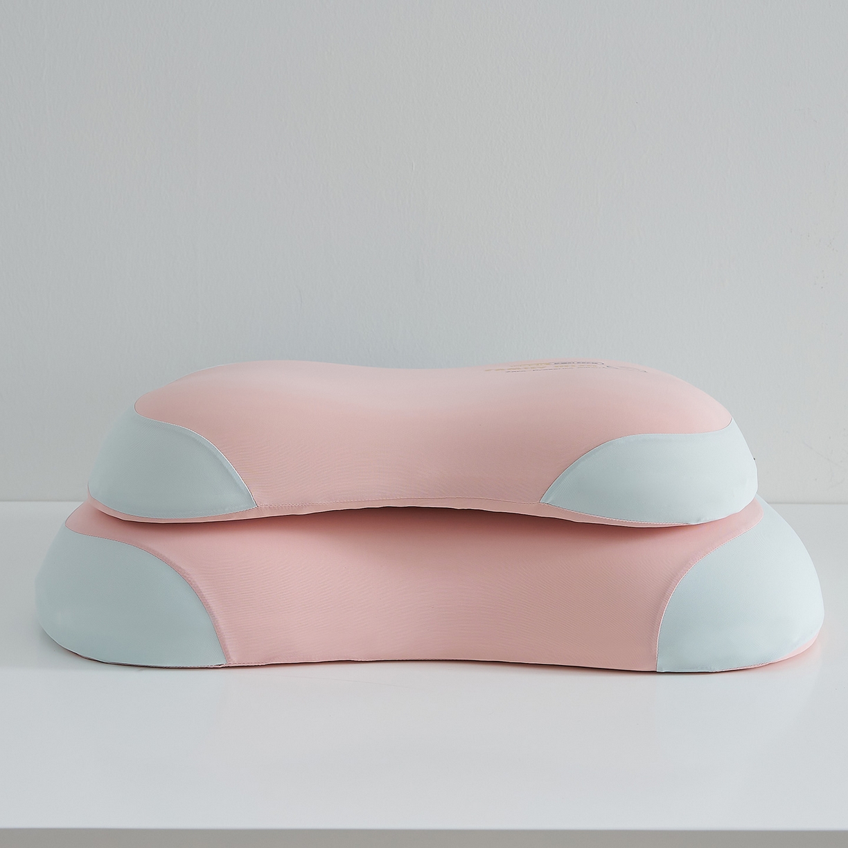 91家纺网 家纺一手货源 找家纺 鼎盛乳胶 2025新款生物基蝴蝶枕枕头枕芯 粉