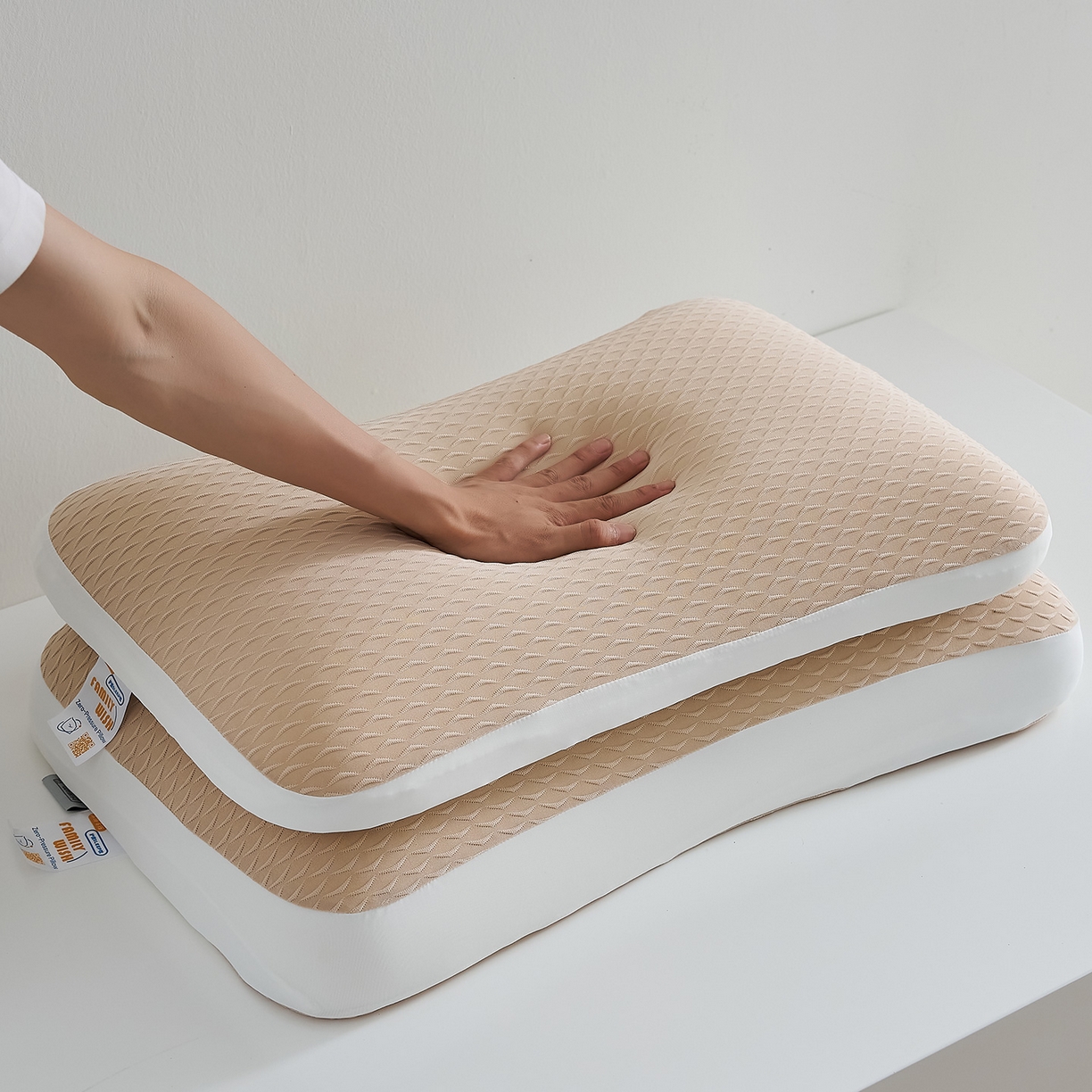 91家纺网 家纺一手货源 找家纺 鼎盛乳胶 2025新款炫彩生物基枕头枕芯 桔