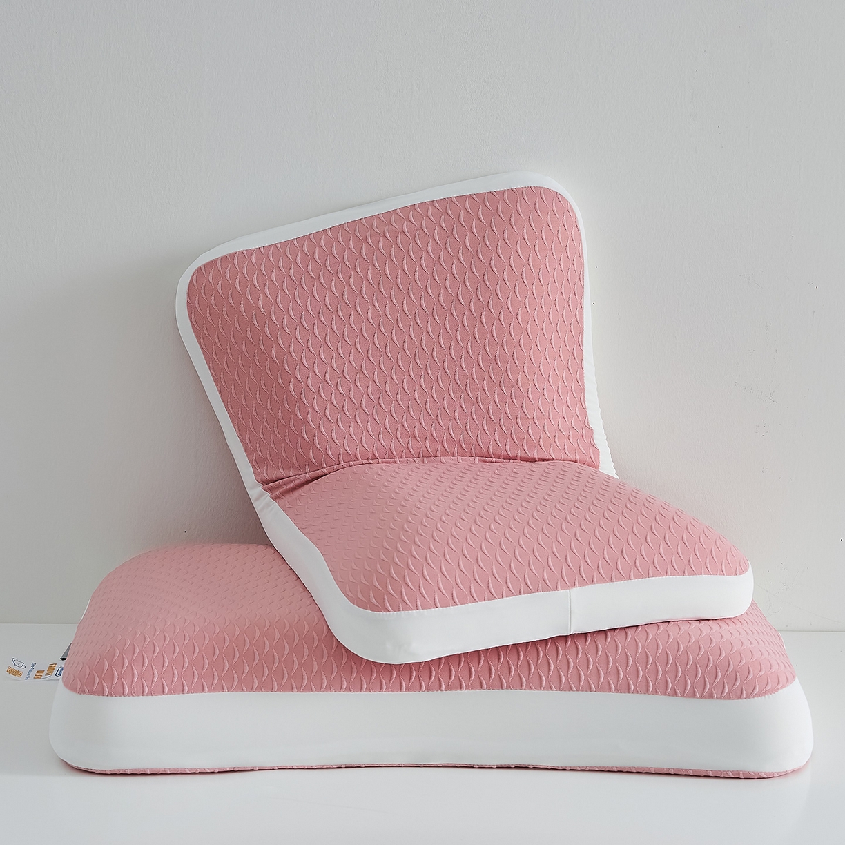 91家纺网 家纺一手货源 找家纺 鼎盛乳胶 2025新款炫彩生物基枕头枕芯 粉